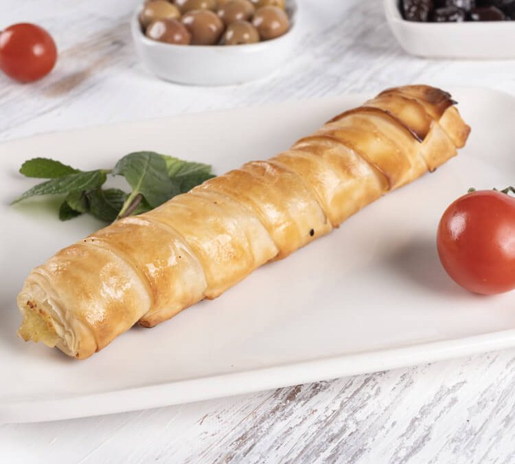 DONUK RULO BÖREK